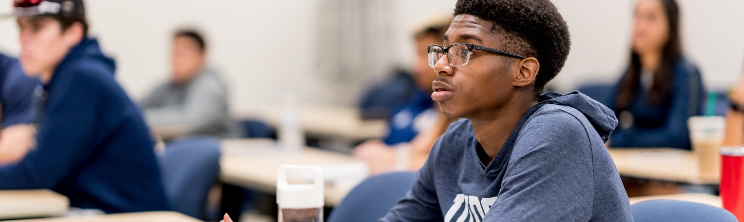 Student-Listening-Lecture