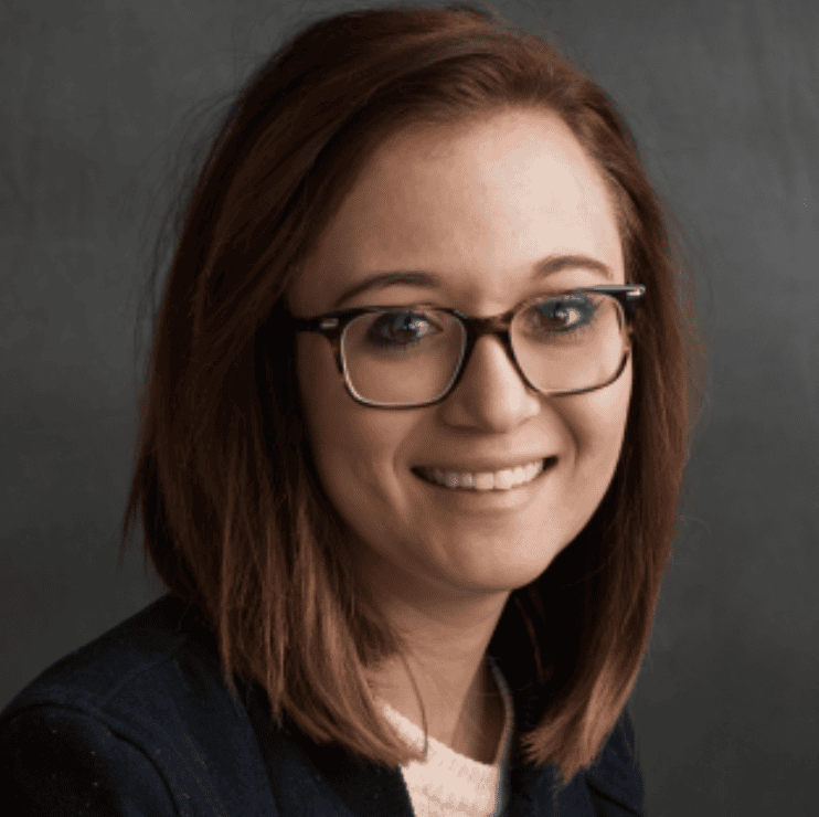 Alumnist Headshot