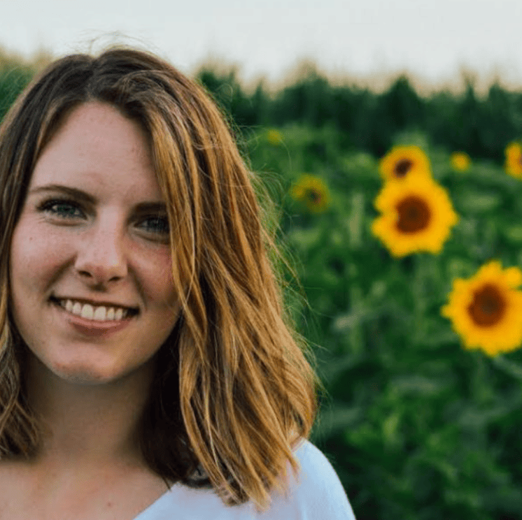 Alumnist Headshot